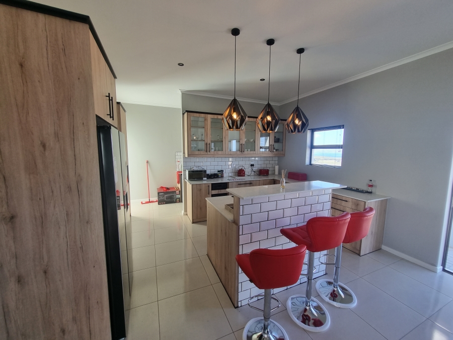 To Let 3 Bedroom Property for Rent in Hoogland Western Cape